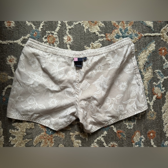 ROXY Beige Reversible Floral Hawaiian Y2K Swim Shorts Size 7 - Picture 9 of 12